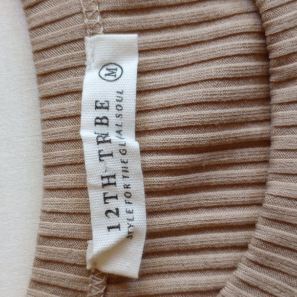 12th Tribe Ryann Ribbed Knit Crop Tank Top M Taupe Tan - Picture 3 of 6
